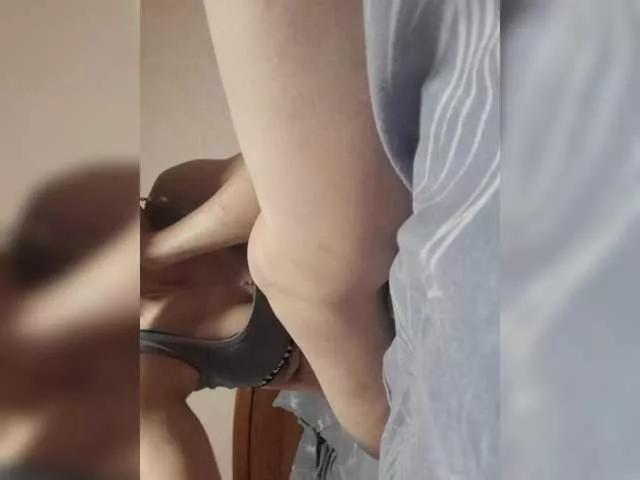 Raisin on BongaCams 