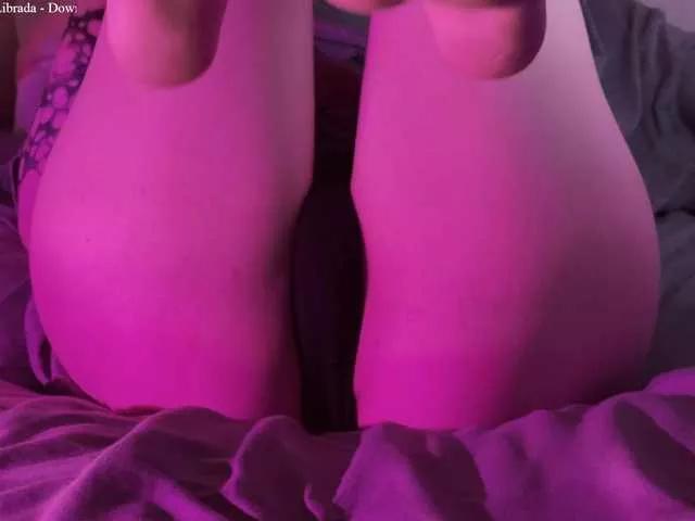 rionaakira on BongaCams