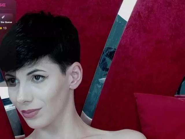 RoxxyRouge on BongaCams 