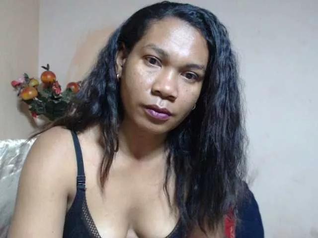 Offline Rsylvie on BongaCams