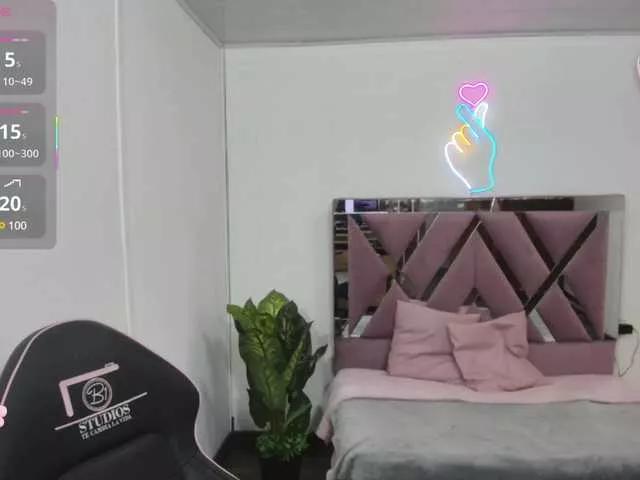 SAAYA-TAY on BongaCams