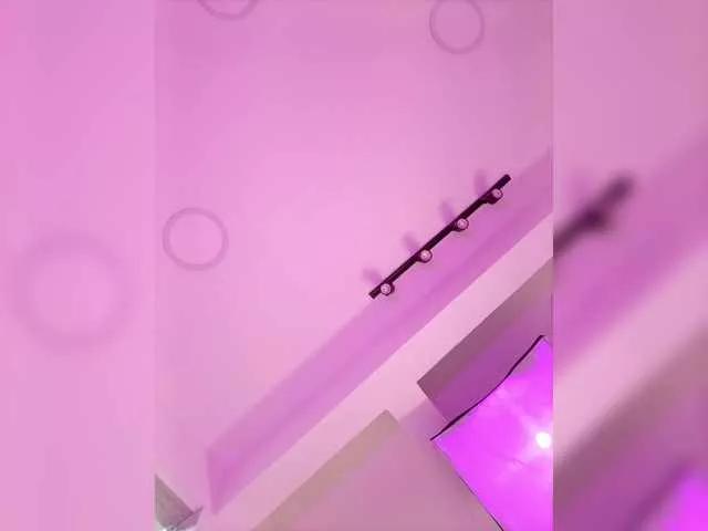 SabrinaLuke on BongaCams