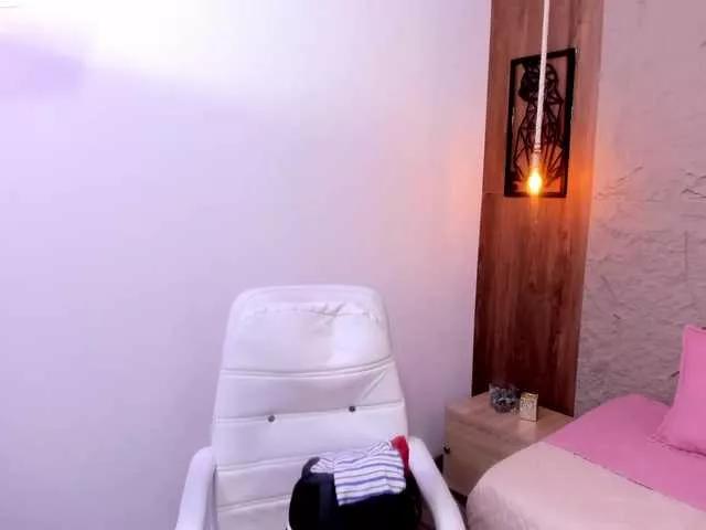 Sahaara on BongaCams 