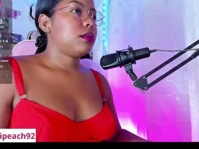 Sammypeach on BongaCams 