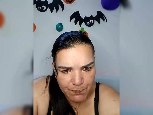 Offline Santal20251 on BongaCams