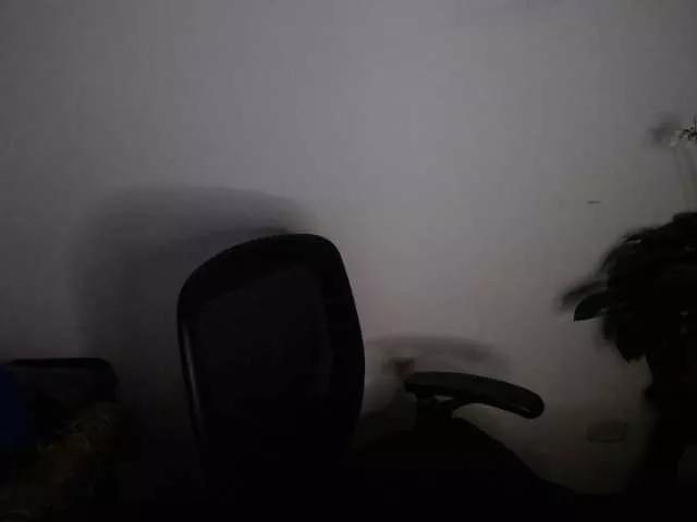 sara-sof on BongaCams