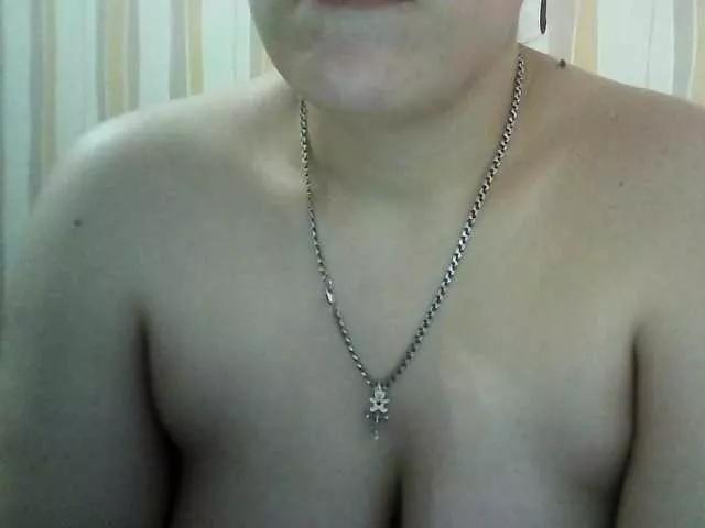 Sarah-Jane on BongaCams 