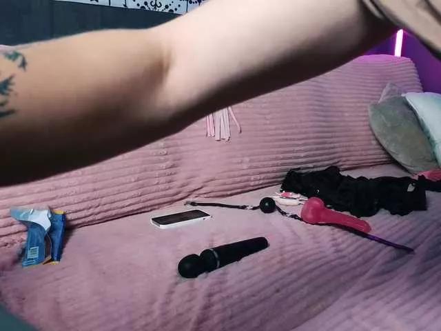SarahSam on BongaCams 
