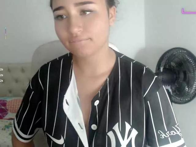 Offline sasha-17- on BongaCams