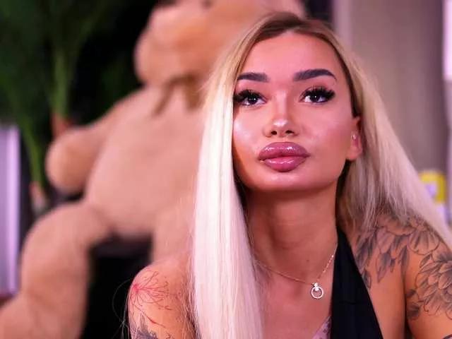 SashaFerrera on BongaCams