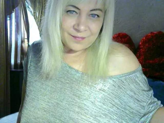 Savan35na on BongaCams 