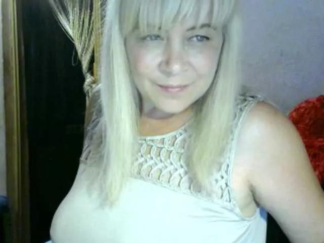 Savan35na on BongaCams 