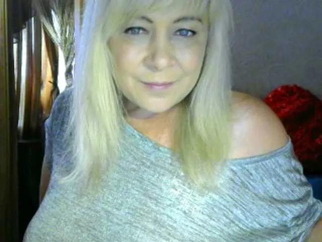 Savan35na on BongaCams 