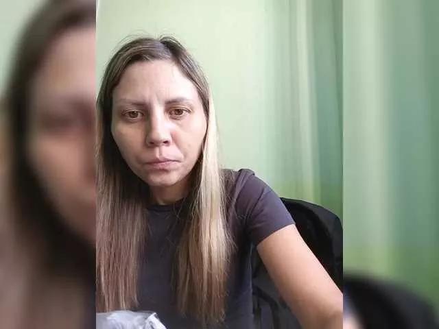 Offline Savuka on BongaCams