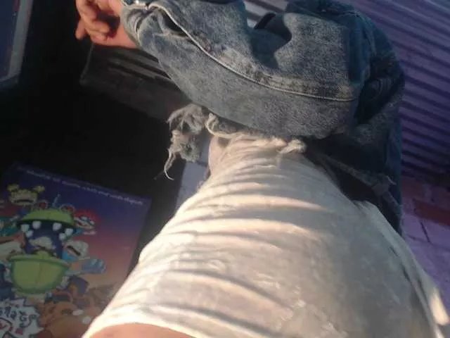 Offline sebastian-nathasha on BongaCams