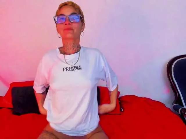 selene-ana on BongaCams 