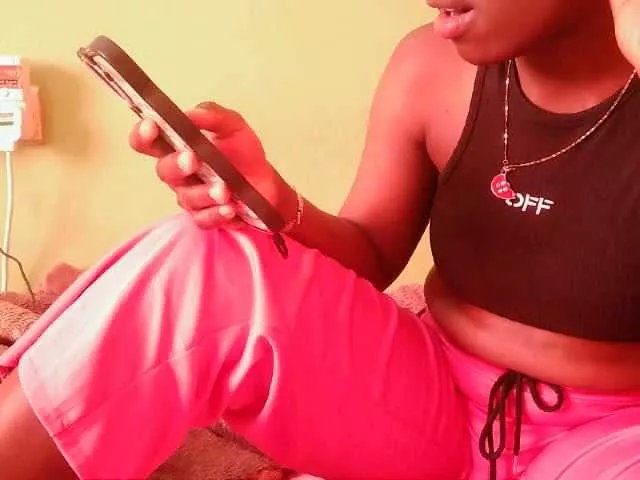 Offline Sexy-divah on BongaCams