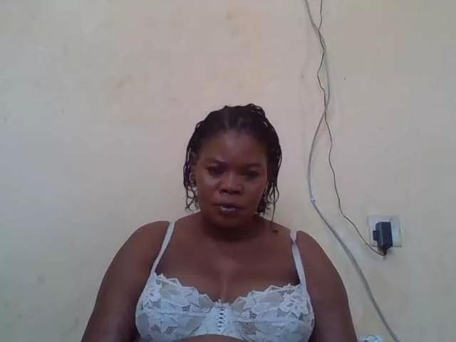 Freechat Sexydove on BongaCams