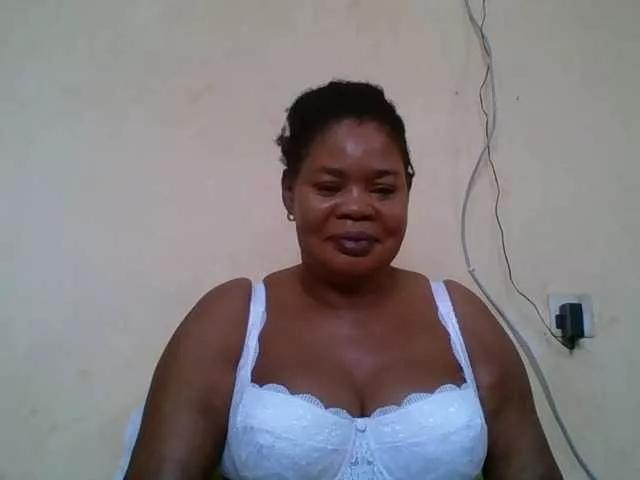 Freechat Sexydove on BongaCams