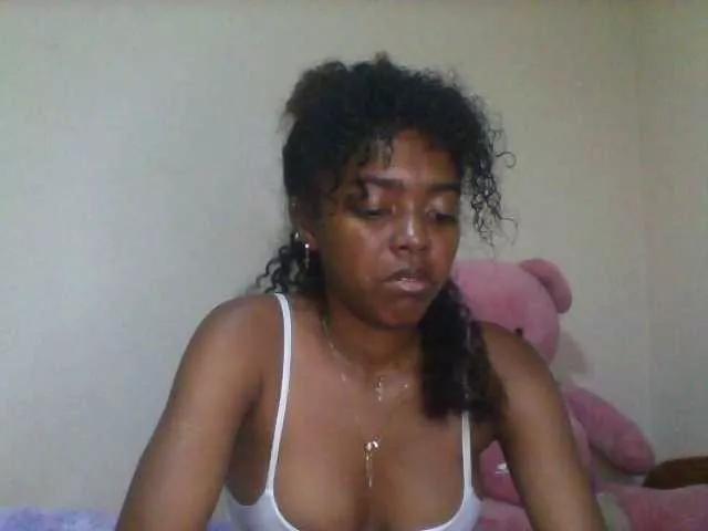 Offline SexyFrenchDoll on BongaCams