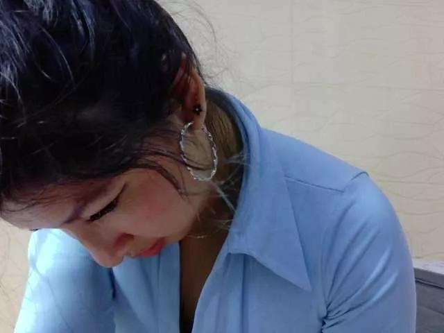 sexyhellen69 on BongaCams
