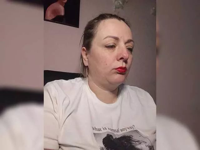 Offline Sexymissex on BongaCams