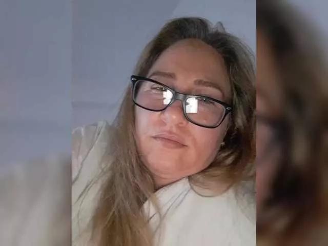 Offline Sexynomad01 on BongaCams