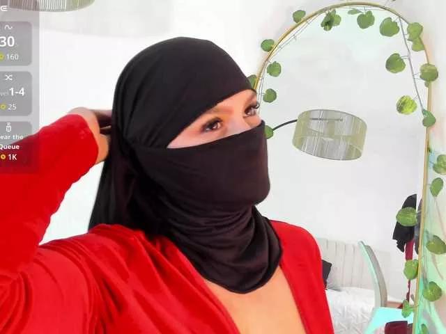 Freechat shaiira on BongaCams