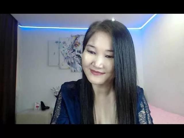 ShellyMoon on BongaCams 