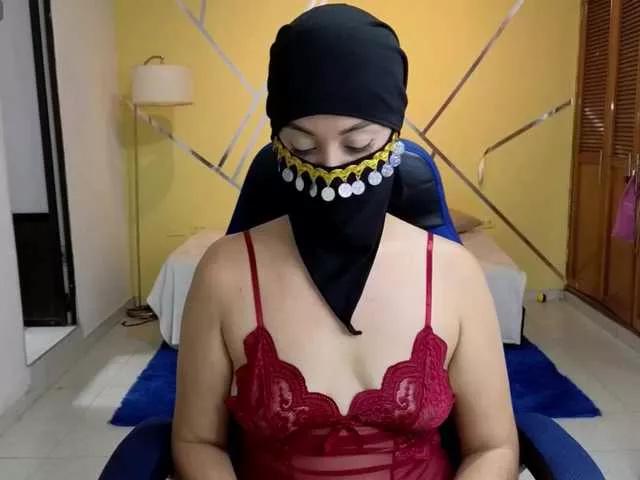 Shirlyrojas on BongaCams 