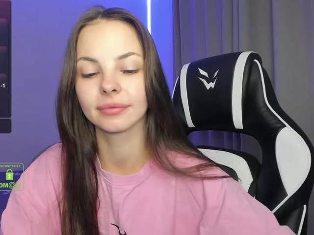 Sia-small on BongaCams