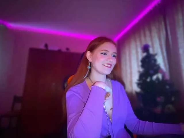 SlyFoxEva on BongaCams 