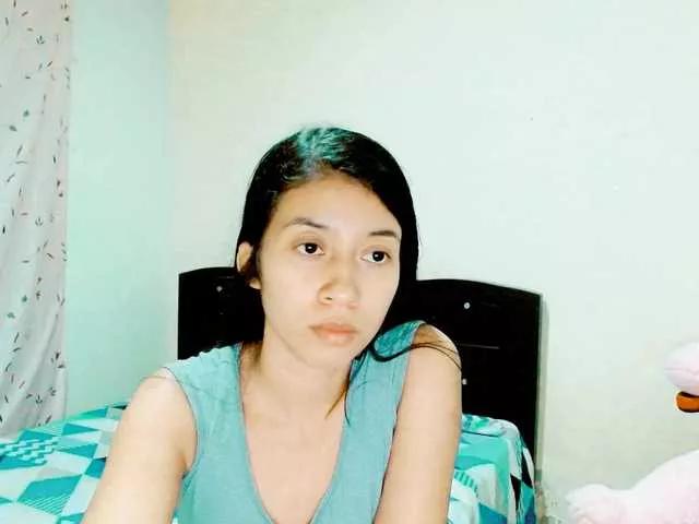 Offline sofilopez on BongaCams