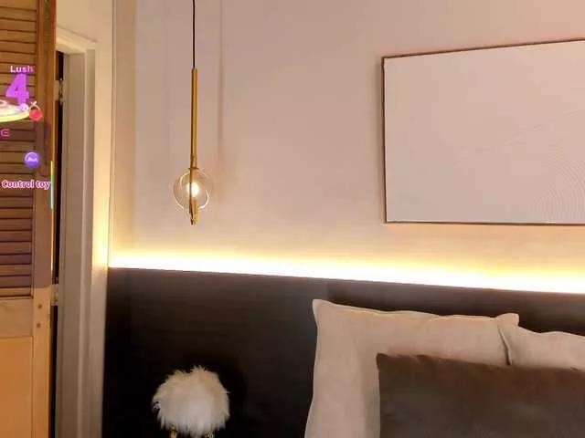 SolAvelar on BongaCams