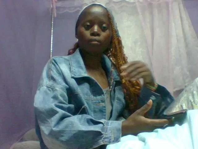 Offline spicyit2 on BongaCams