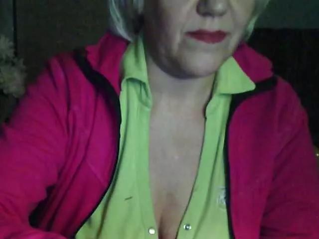 Success100 on BongaCams 