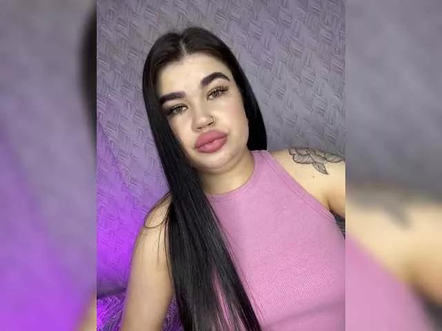 suchka-black- on BongaCams 
