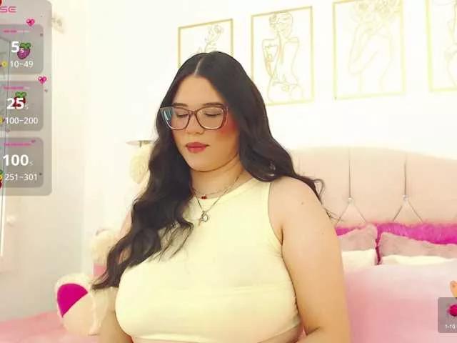 sweet-pink on BongaCams