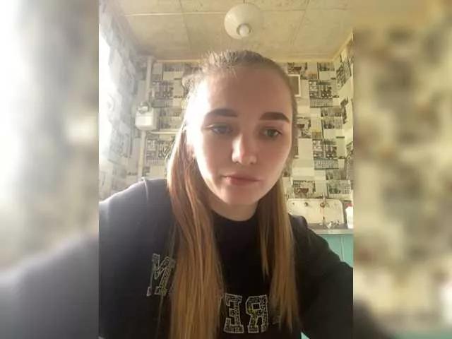 Sweet022girl3 on BongaCams