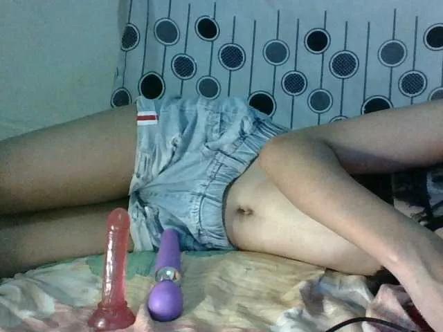 Sweetalyah on BongaCams 