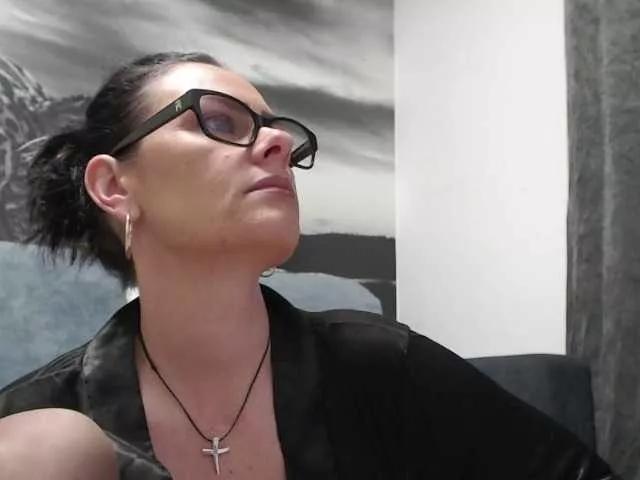 Offline sweetandreea on BongaCams
