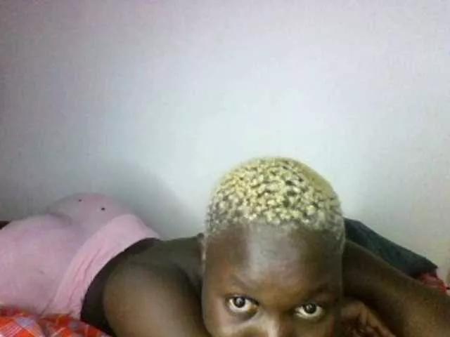 Sweetchocolate on BongaCams 