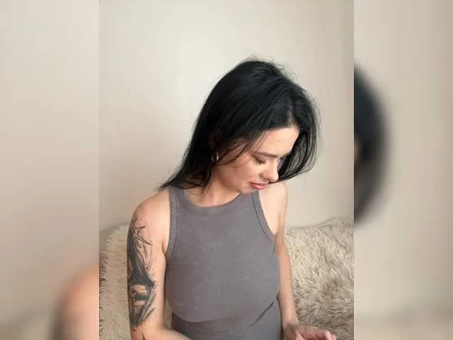 SweetMiraX on BongaCams