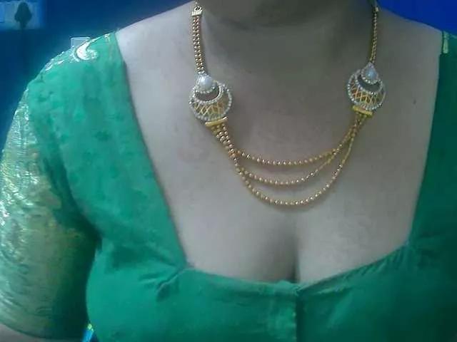 Tamilbabby2025 on BongaCams 