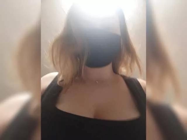 Tammy98 on BongaCams 