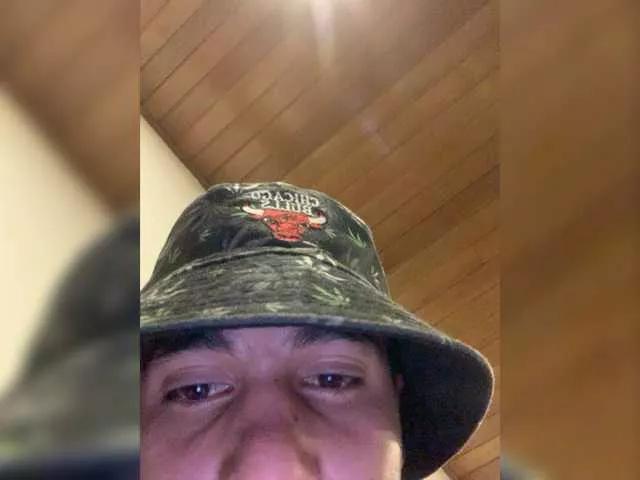 TheTwins11 on BongaCams 