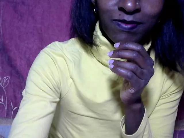 Tinah24 on BongaCams 