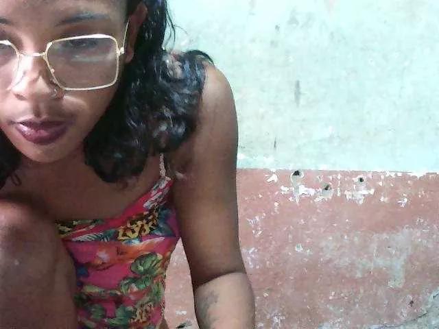 Offline TriciaBella on BongaCams