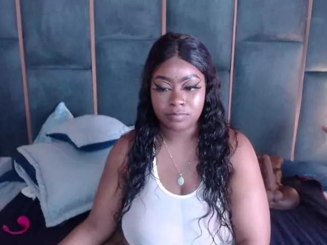 TrixieMar on BongaCams