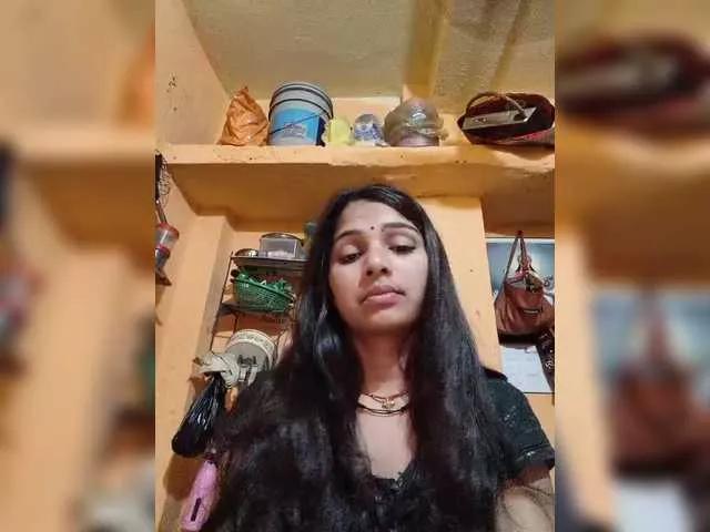 Tunnidelhi on BongaCams 